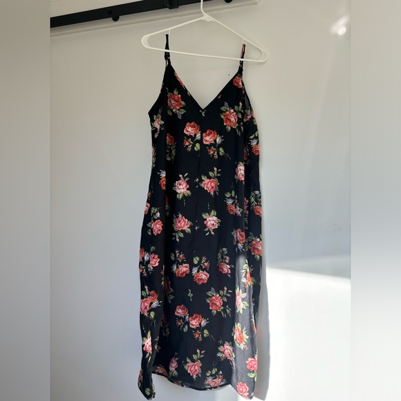 ASOS Curve (Plus Size) Black Floral Dress | Size 16 - Picture 4 of 6